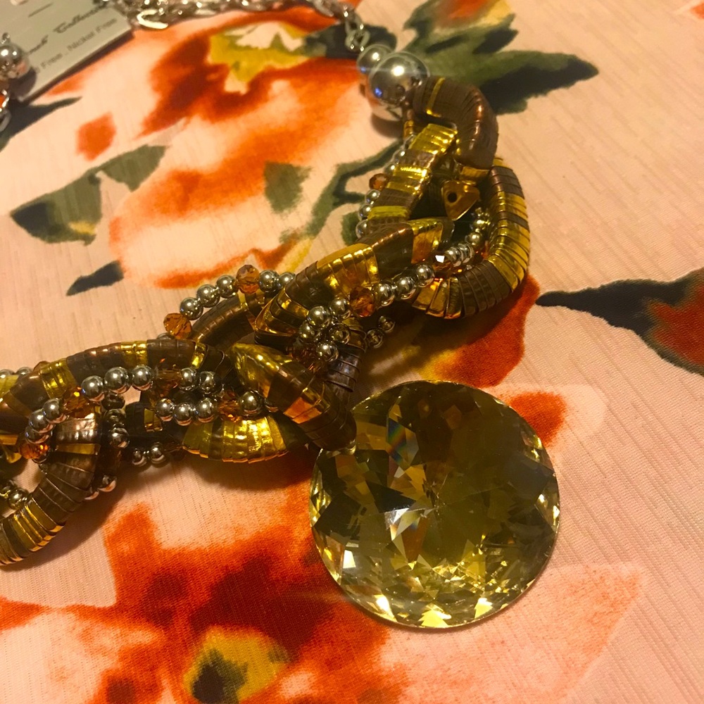 Fashion necklace jewelry